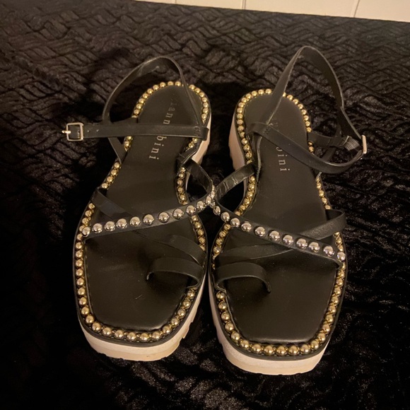 Gianni Bini Black and Gold Sandals - Picture 2 of 4
